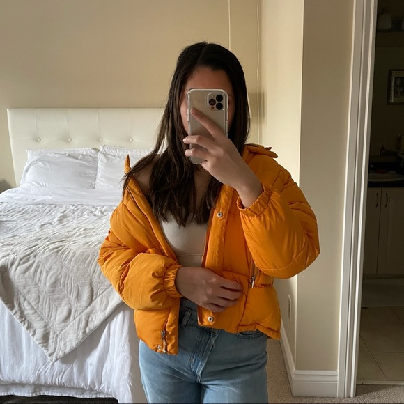 Zara Kids Yellow Puffer - Picture 3 of 5